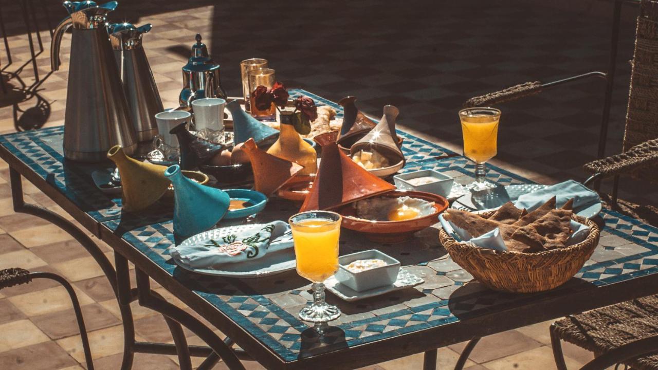 Bed and Breakfast L'oasis Du Bonheur à Ait Benhaddou Extérieur photo