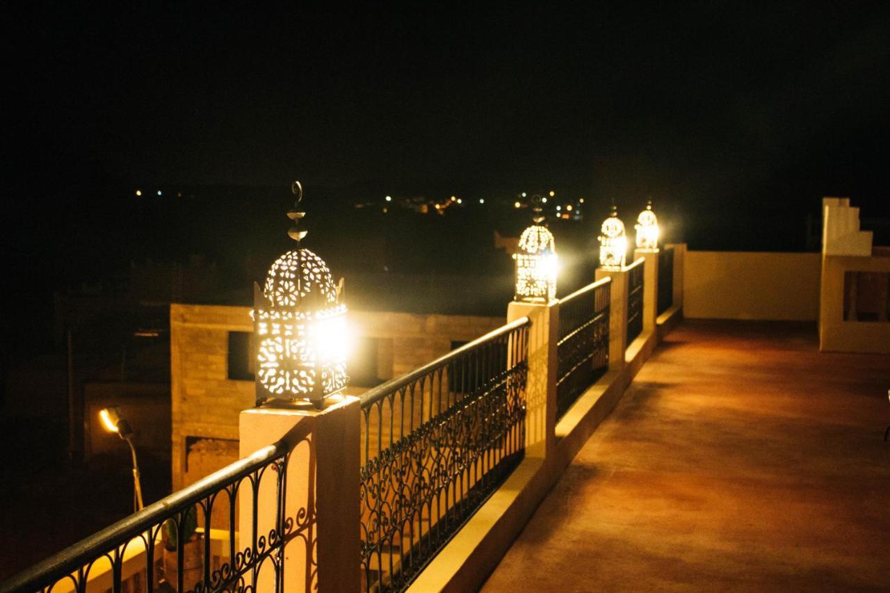 Bed and Breakfast L'oasis Du Bonheur à Ait Benhaddou Extérieur photo